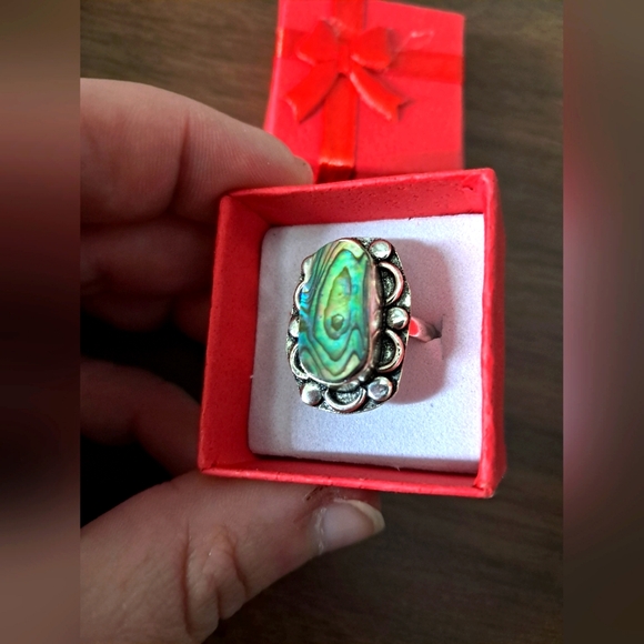 Abalone Shell Gemstone Ring size 7.5 - Picture 1 of 11